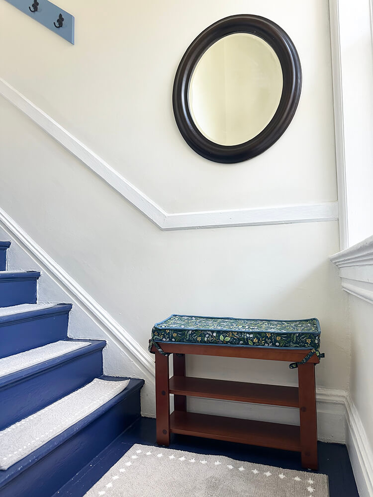 Upstairs at Junies - hallway 
